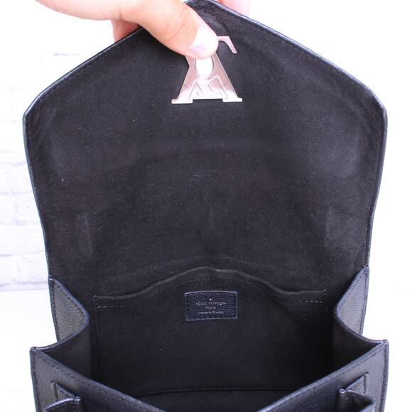 Louis Vuitton Black Crossbody Bag - Picture 10 of 16